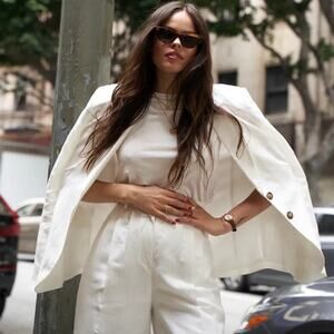 Fame And Partners Linen Blazer Size 2 Ivory White Cream Business Casual